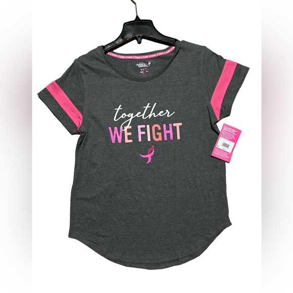 Woman’s set of 3 Breast Cancer T shirts med and large sizes - Picture 3 of 4